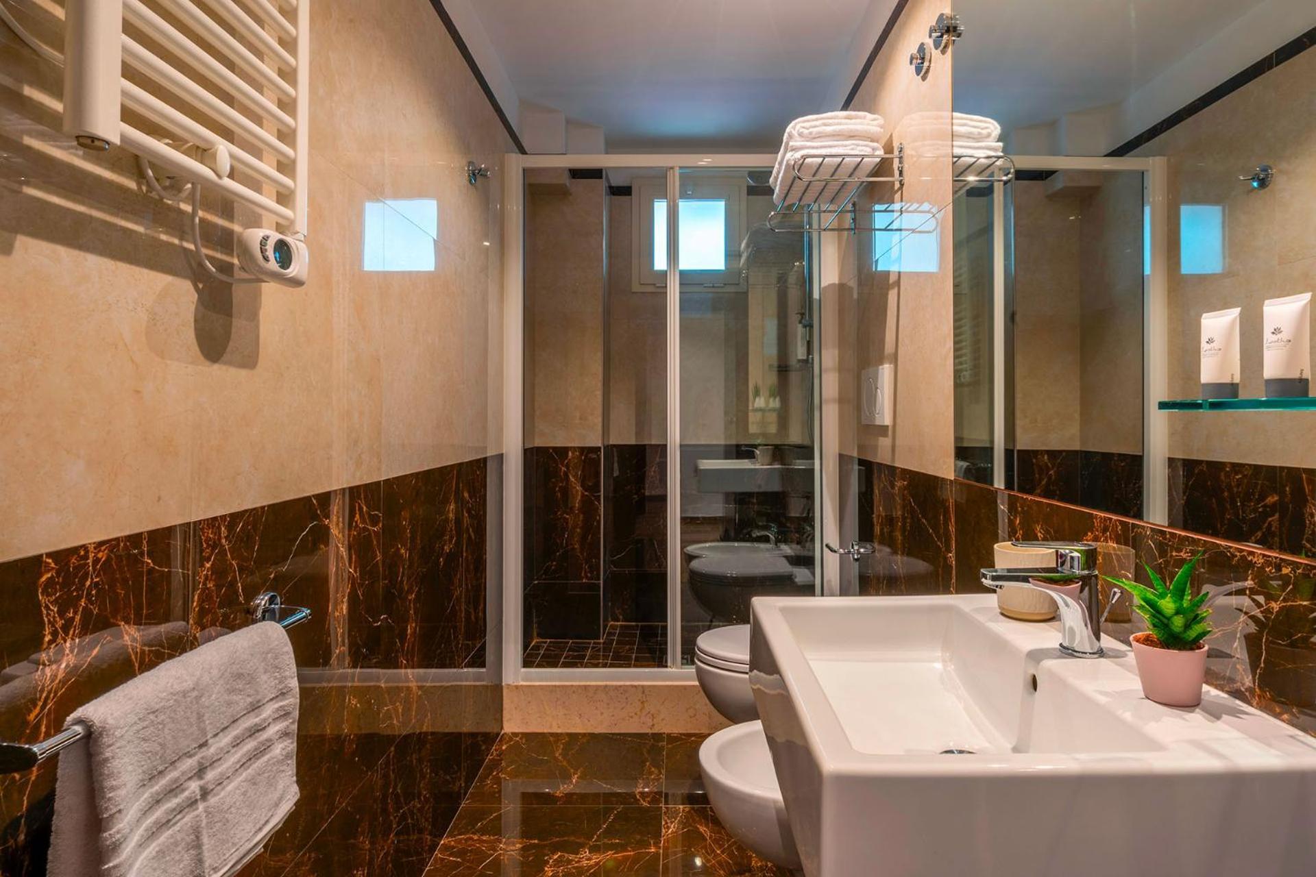 Hotel Carmen Ричоне Екстериор снимка