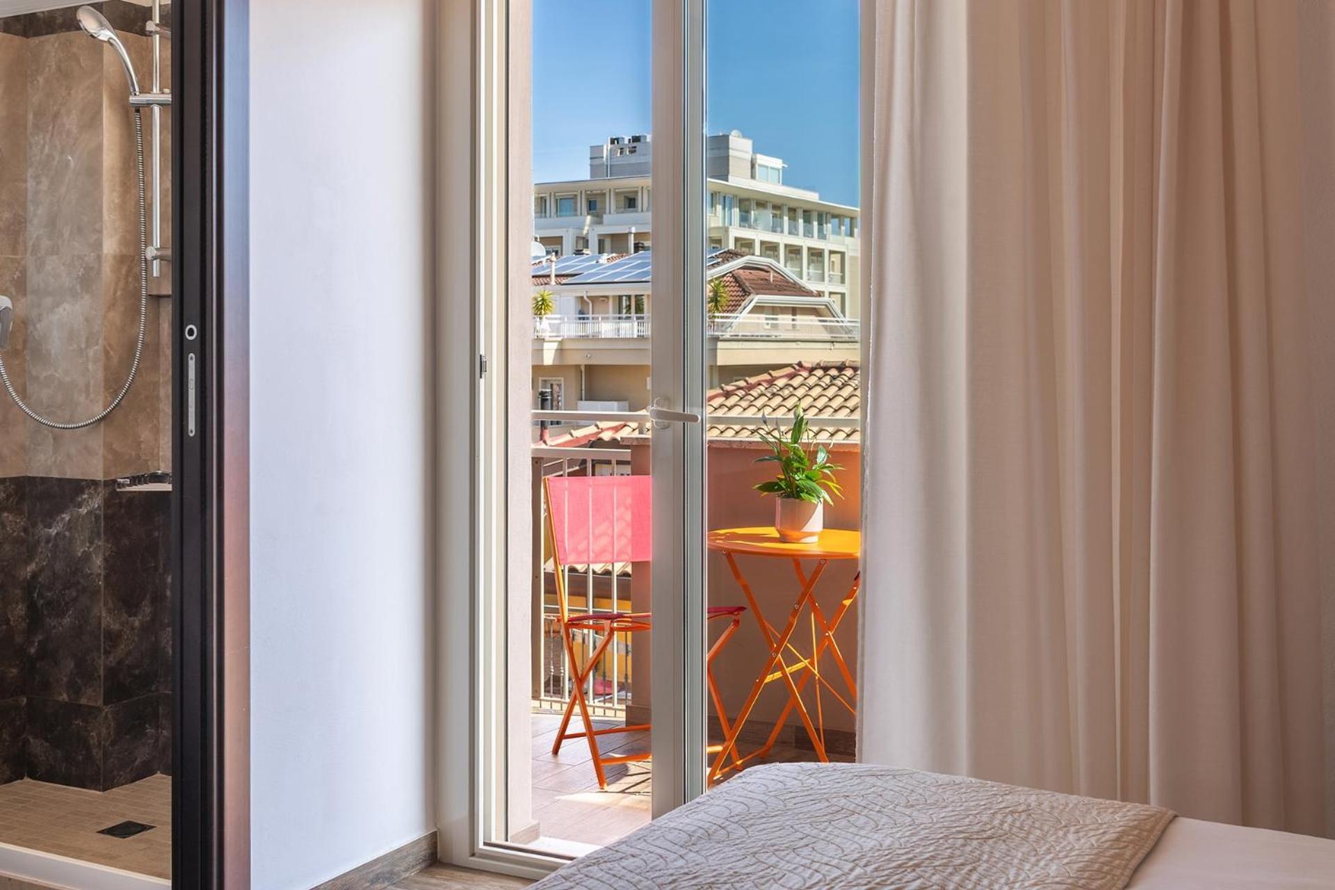 Hotel Carmen Ричоне Екстериор снимка
